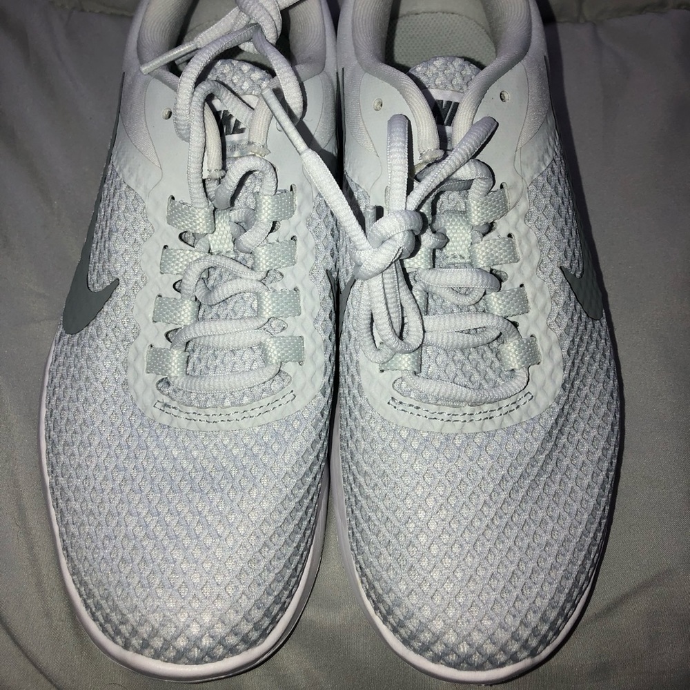 Slightly used Nike running shoes